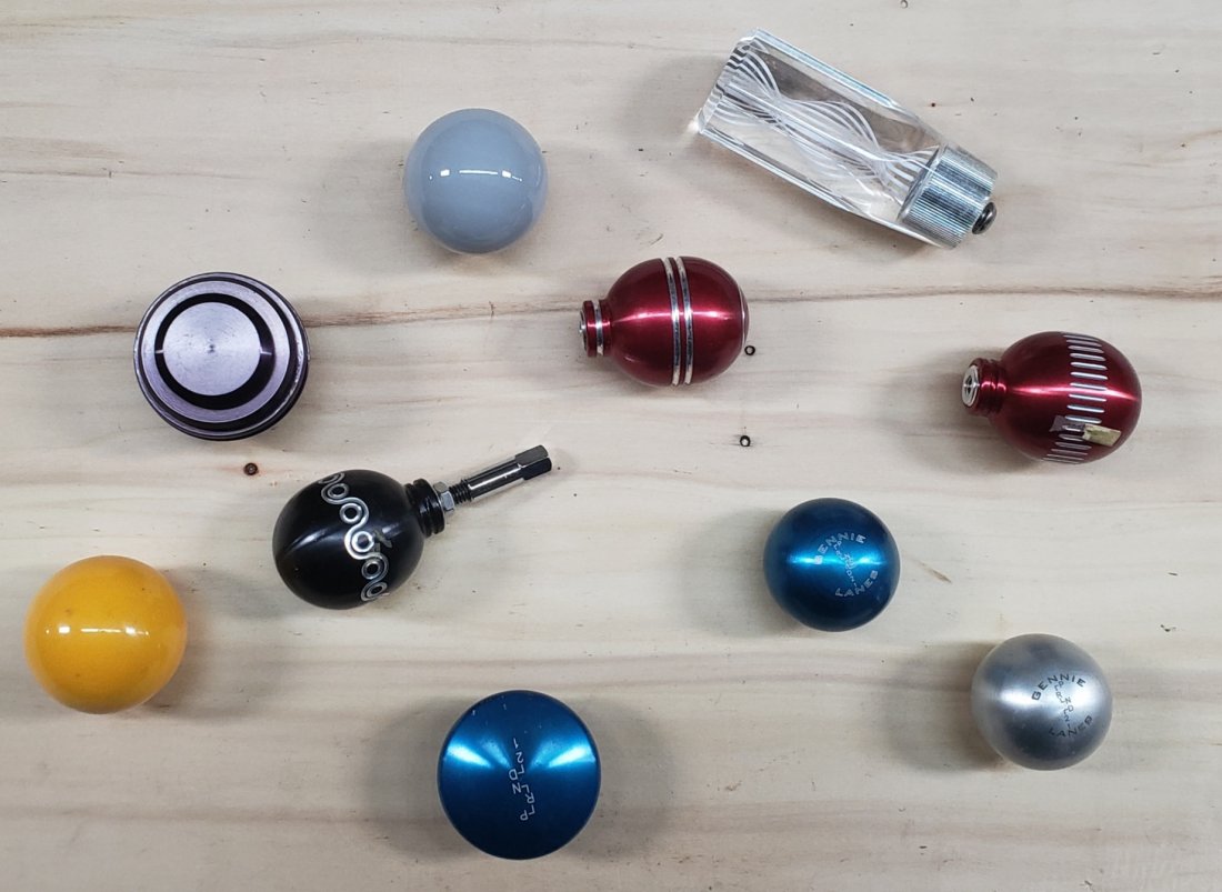 Lot of 10 Art Deco assorted NEW shift knobs (1 of 3)