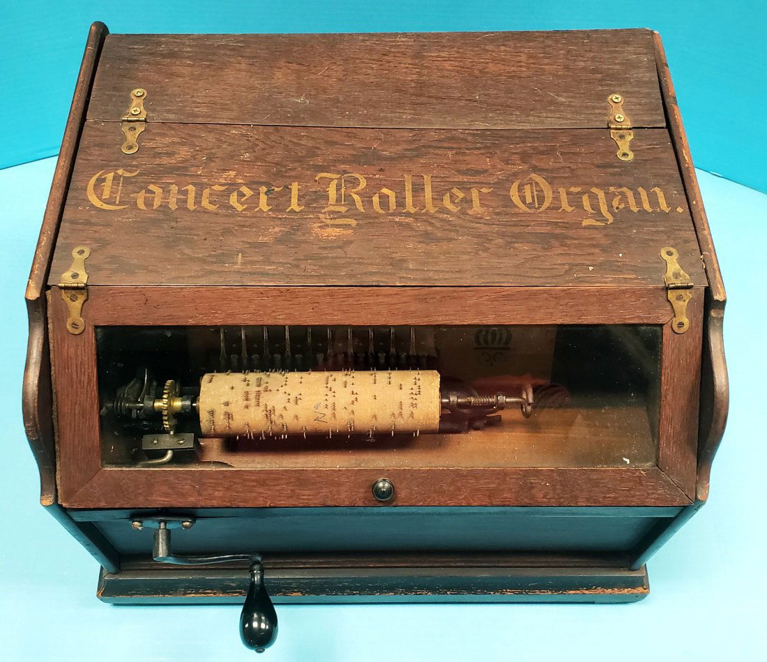 Concert Roller Organ (1 of 7)