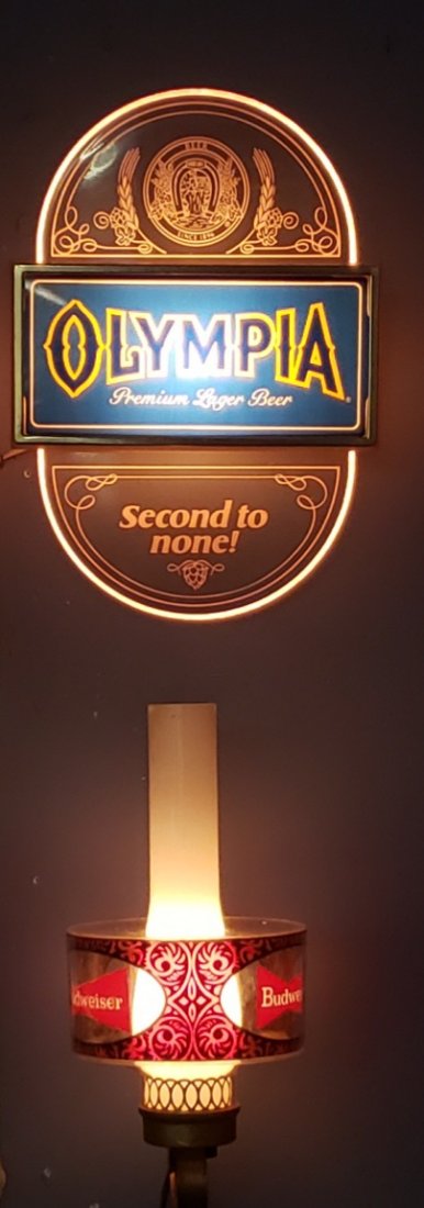 Olympia & Budwieser light up signs (1 of 4)
