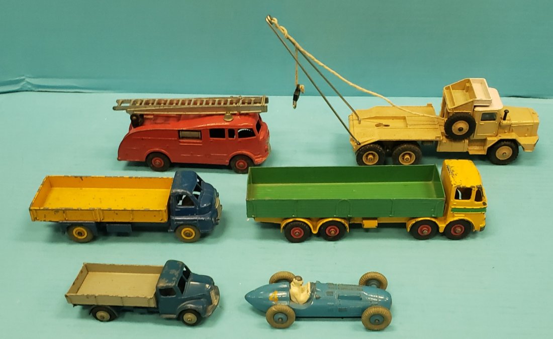 Lot of 6 Dinky Toys (1 of 1)