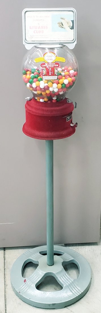 Ford Gumball Machine on stand (1 of 5)