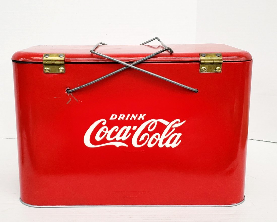 Drink Coca Cola Restored Embossed Picnic Cooler (1 of 4)