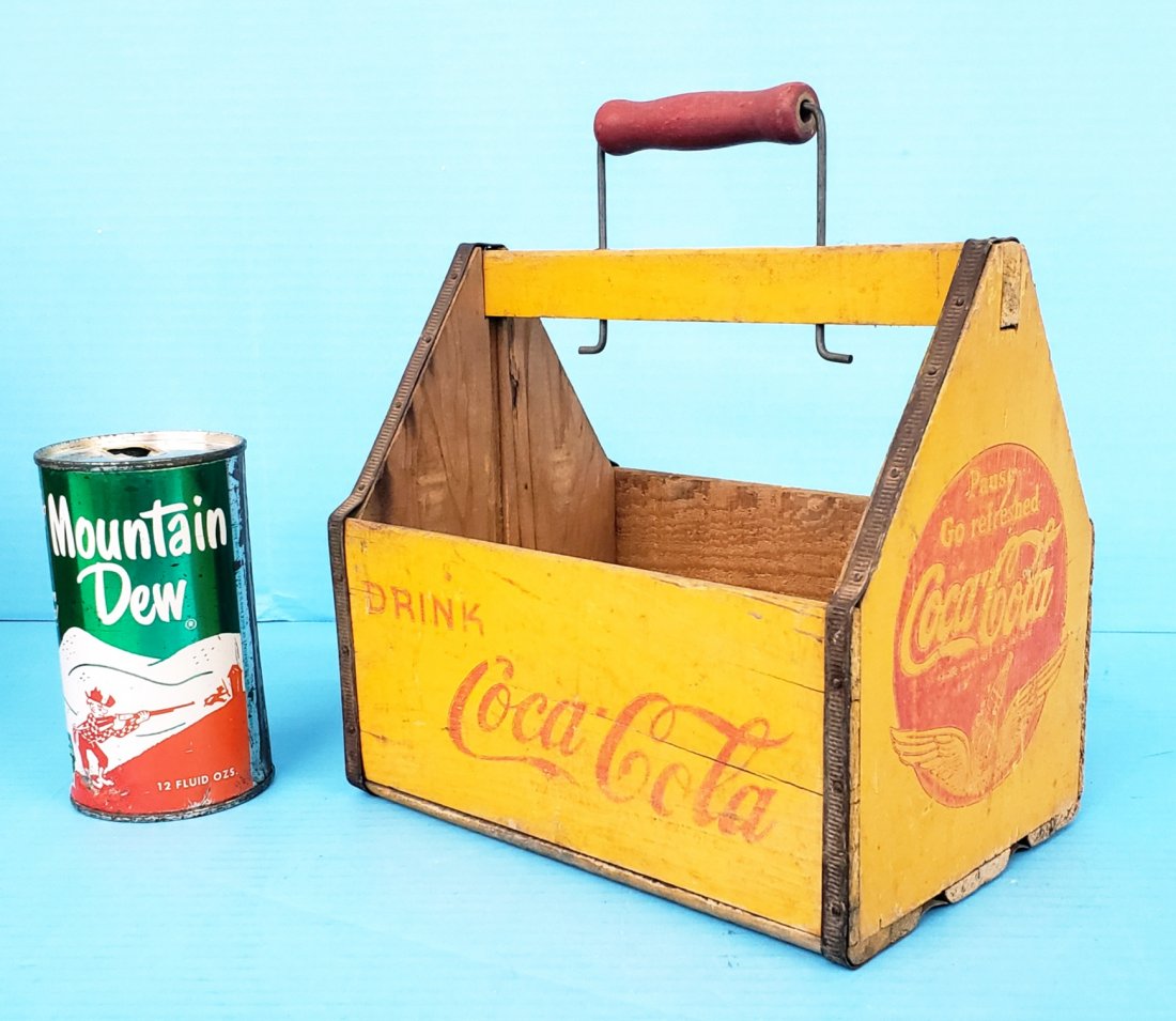 1941 Coca Cola wood 6 pack carrier (1 of 5)