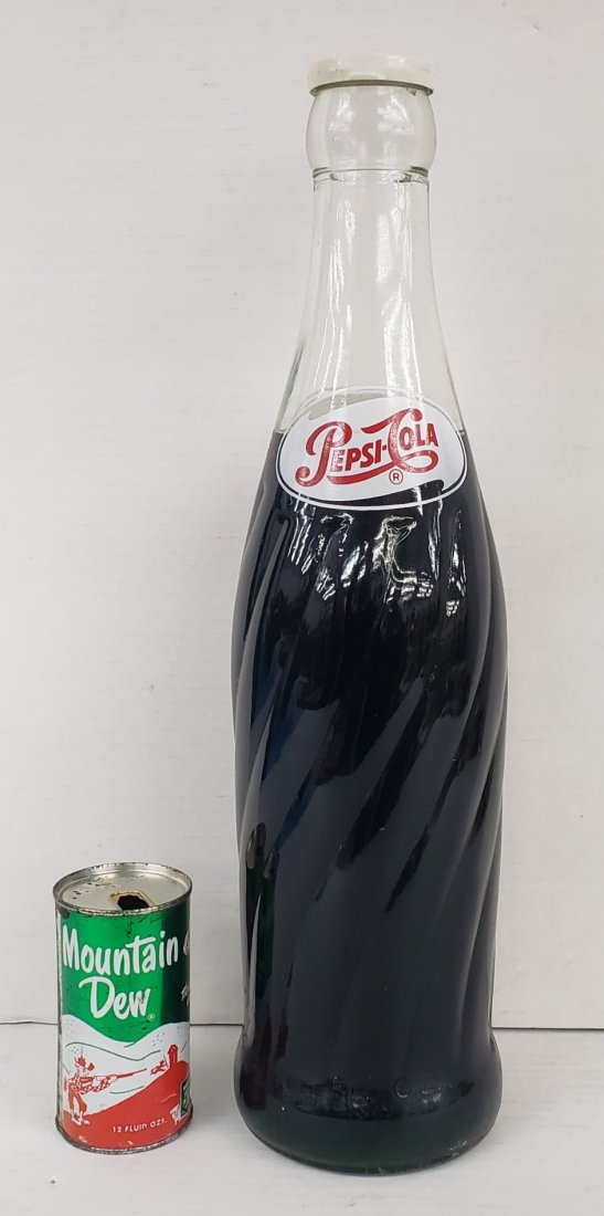Large Pepsi Cola 20" Glass Bottle display (1 of 4)