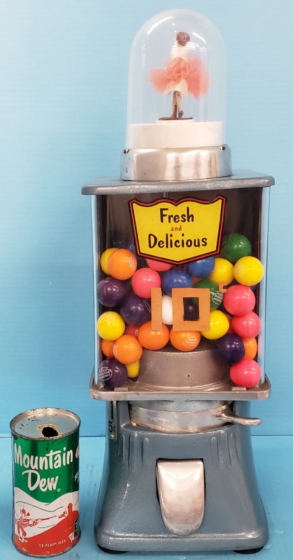 Silver King 5 Cent Gumball, Peanut Machine w/ Ballerina (1 of 6)