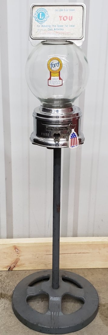 Ford Gumball Machine with Stand (1 of 5)