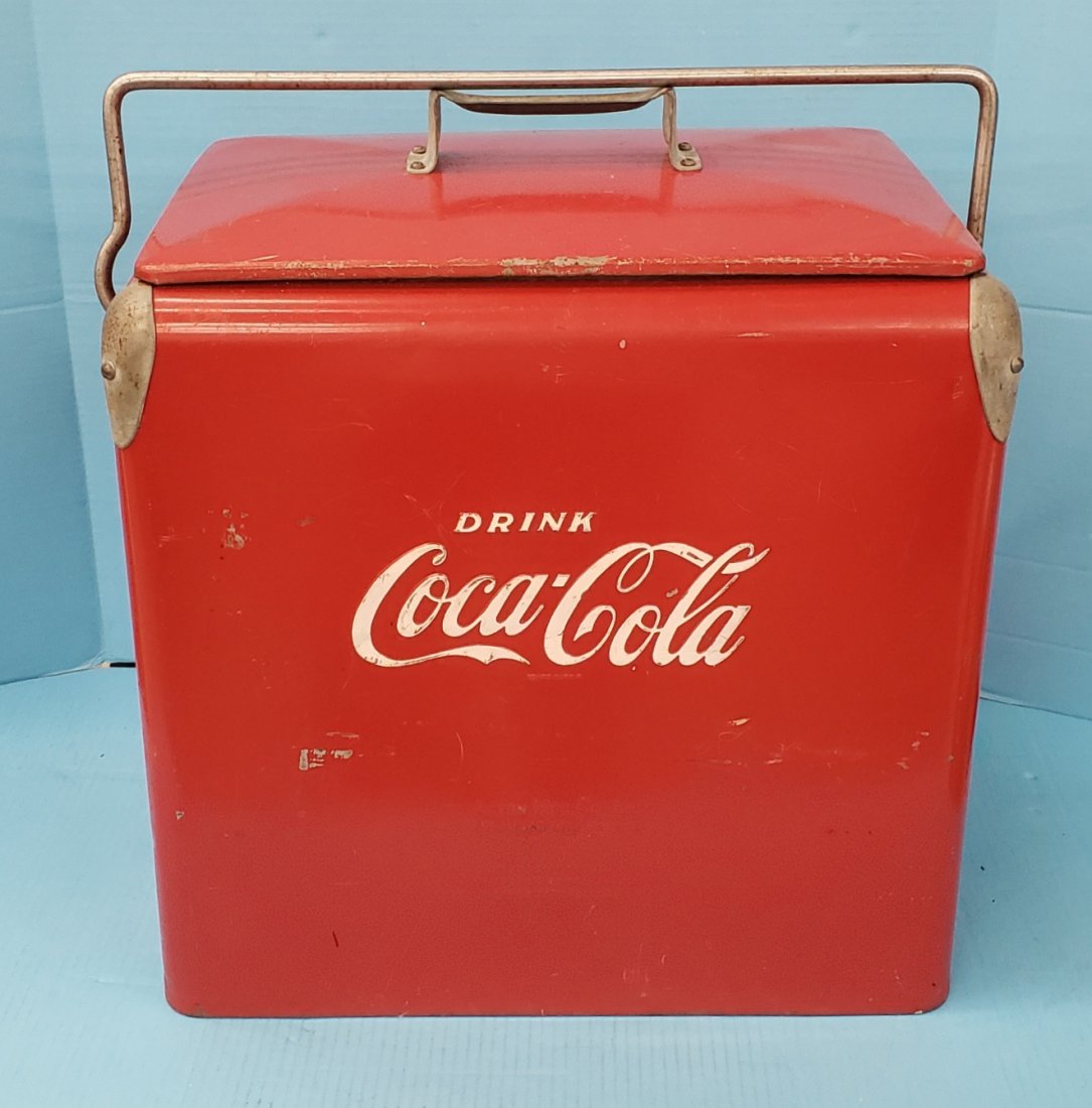 Coca Cola pinic cooler with tray (1 of 5)
