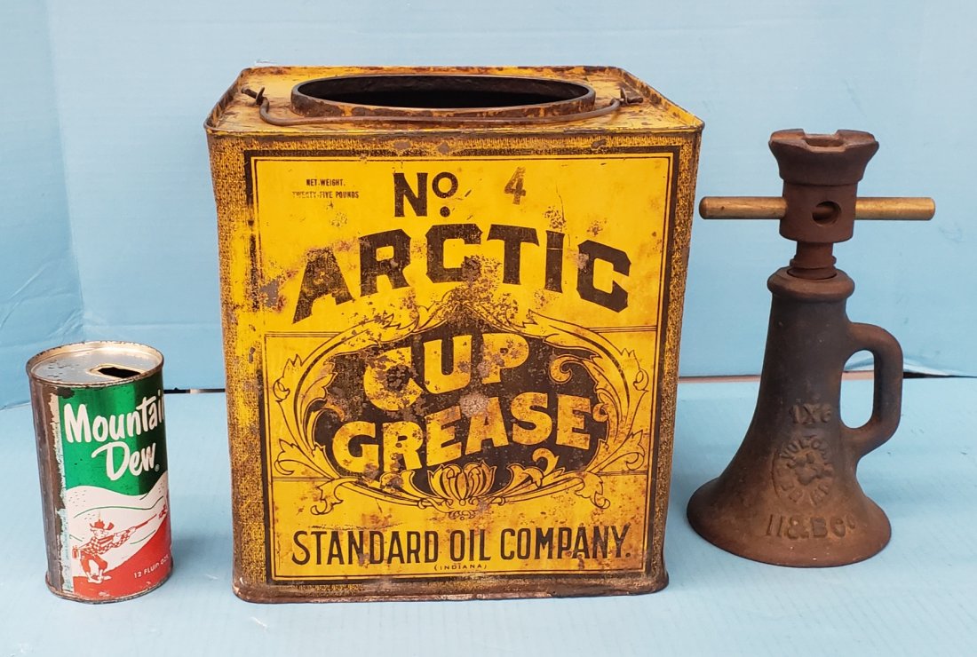 Standard Oil Company Arctic Cup Oil & Vulcan 1x6 Jack (1 of 4)