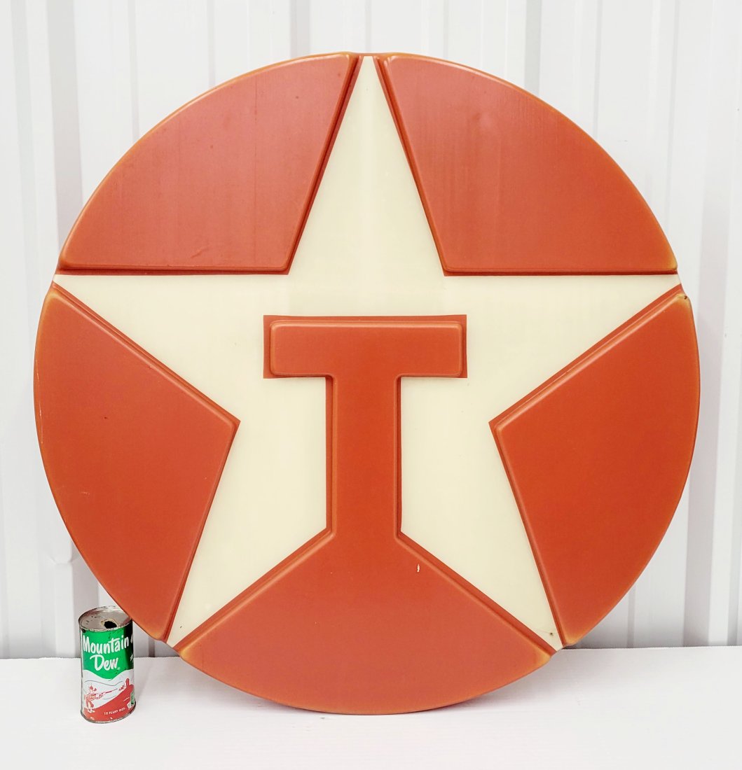 Texaco Embossed Plastic Dealership Sign (1 of 2)