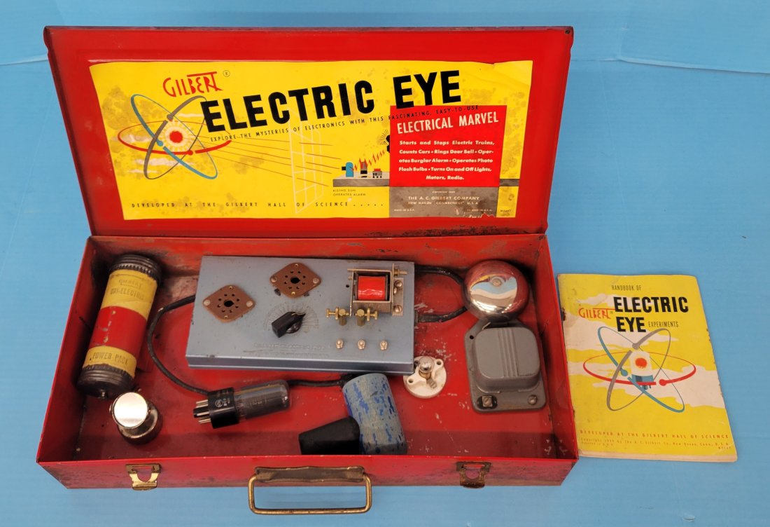 1949 Gilbert Electric Eye Set (1 of 2)