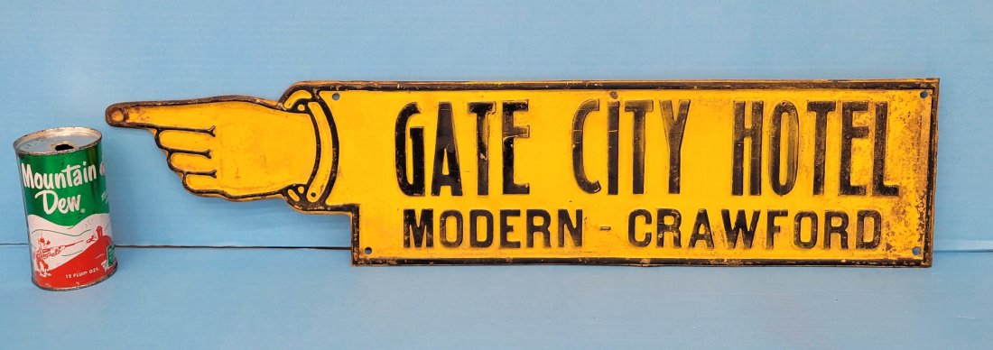 Embossed Pointer Directional Sign for Gate City Hotel Modern Crawford (1 of 2)