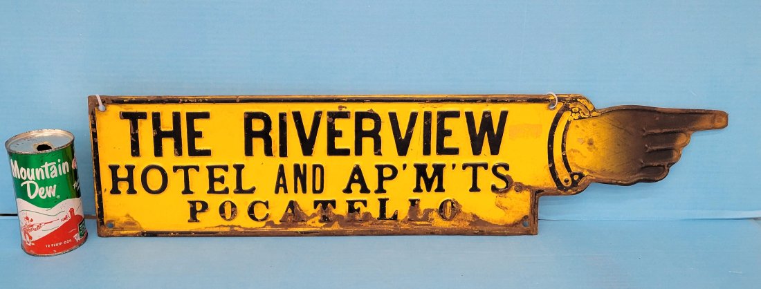 Embossed Pointer Directional Sign for The Riverview Hotel (1 of 2)
