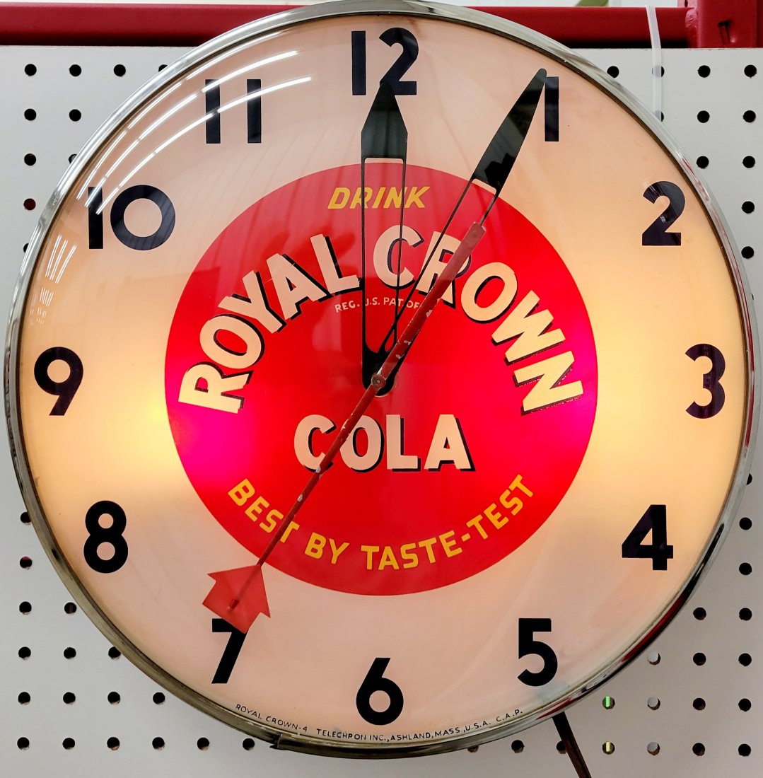 Drink Royal Crown Round Electric Light Up Clock (1 of 5)