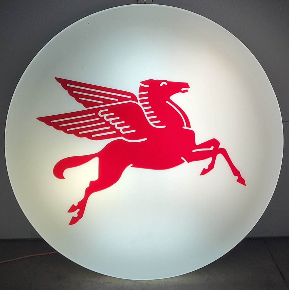 Pegasus Mobil Light Up Dealership Sign (1 of 2)