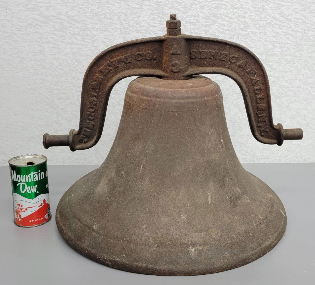 Cast Iron #3 Bell (1 of 4)