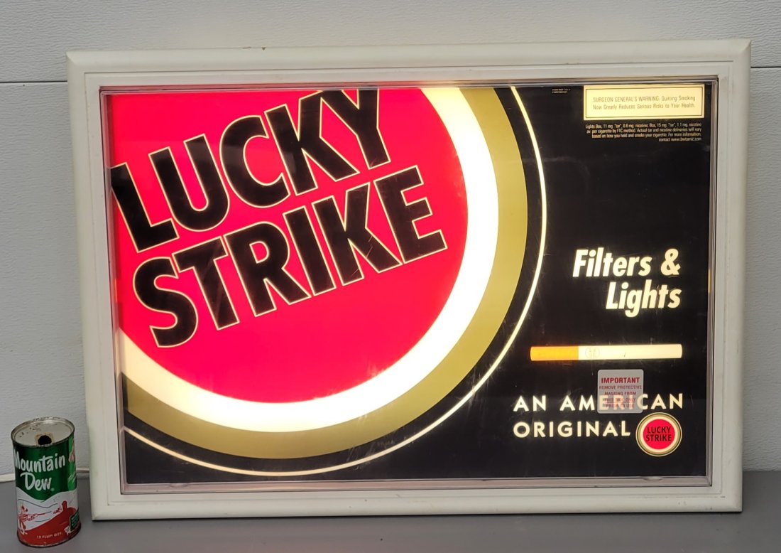 Lucky Strike Cigarettes light up sign (1 of 3)