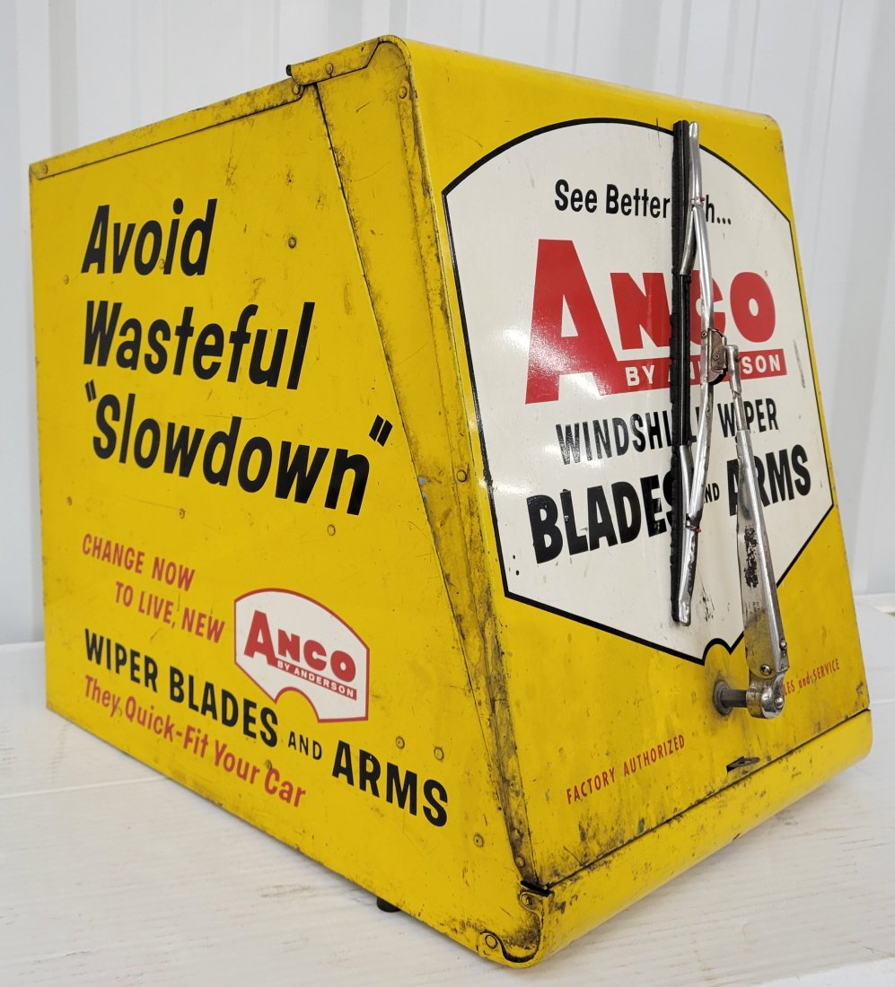 ANCO Wiper Blades service station display cabinet (1 of 5)