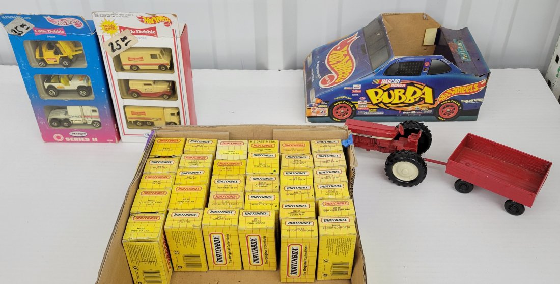 Hot Wheels, Matchbox, and Ertl toy lot (1 of 4)