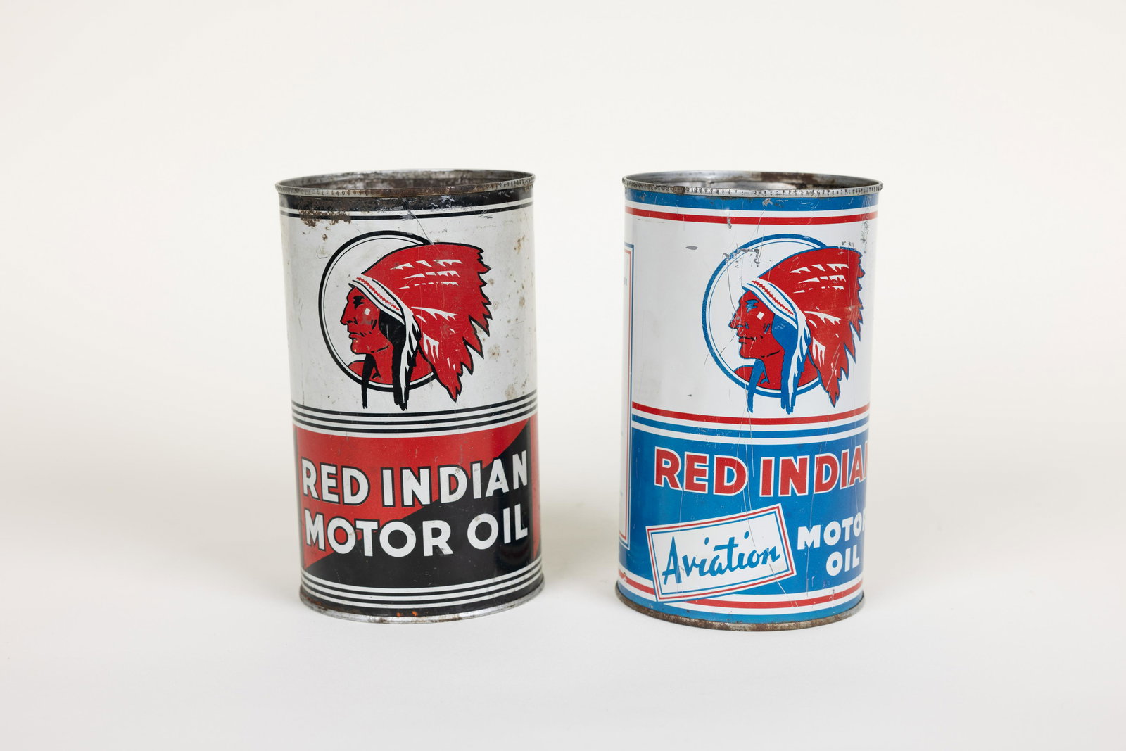 2 Red Indian Aviation & McColl-Frontenac Quart Oil Cans (1 of 2)