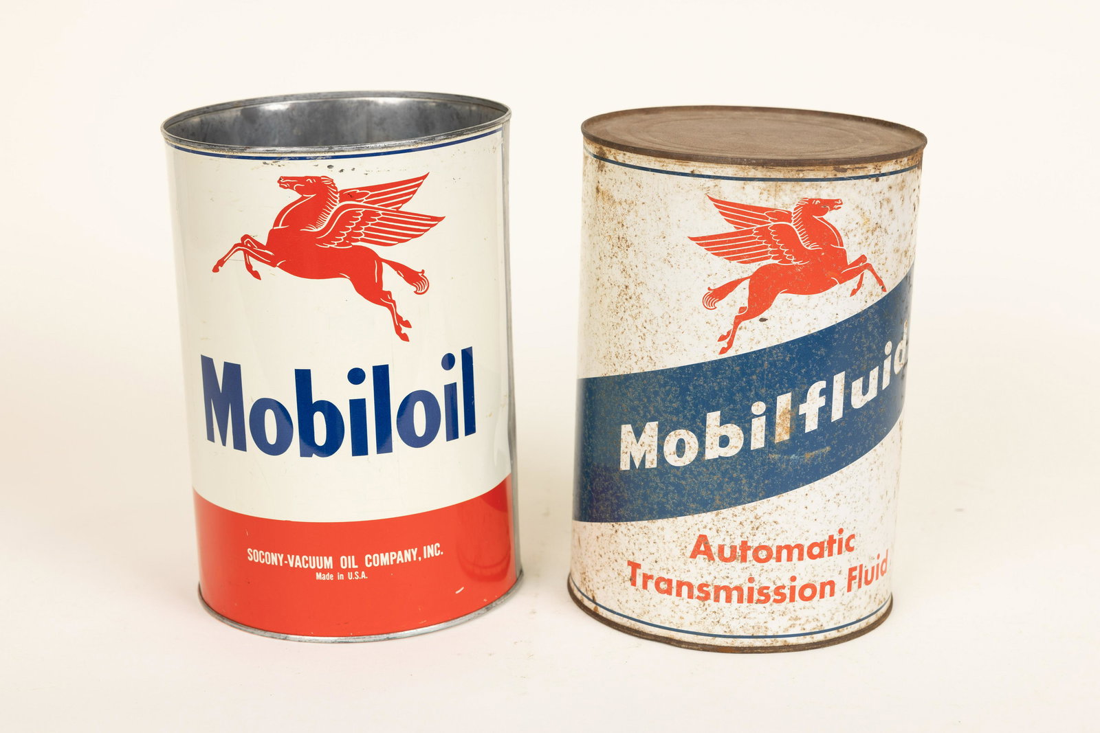 Lot of 2 Socony-Vacuum Mobiloil 5 Quart Cans (1 of 2)