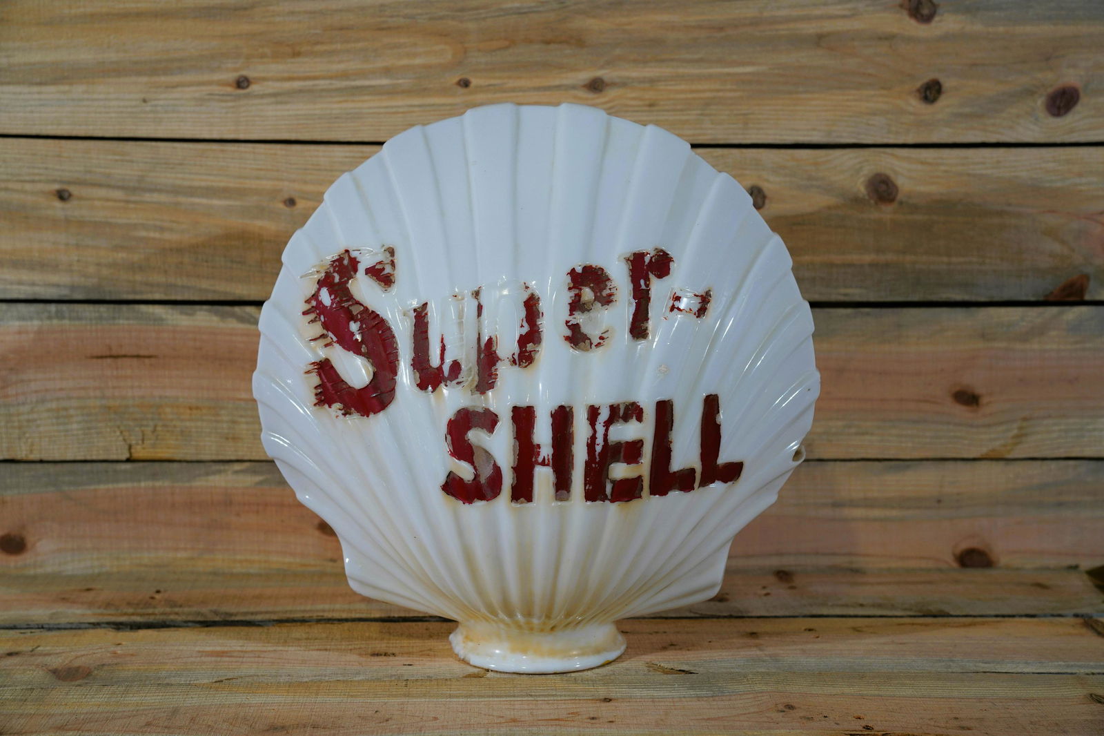 Super Shell One Piece Clamshell Gas Pump Globe (1 of 6)