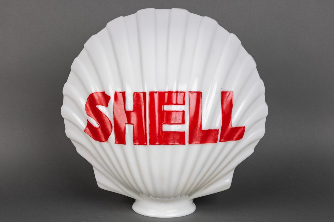 Shell One Piece Cast Clamshell Gas Pump Globe (1 of 4)