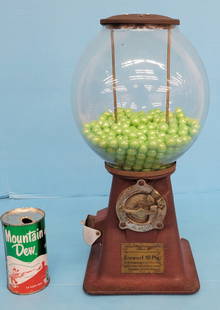 German Gumball Machine: 17" Metal base and glass globe. No key and untested. *PLEASE NOTE, THERE IS ONLY ONE WAY TO PAY FOR ONLINE ITEMS IN THIS AUCTION WHICH IS THROUGH