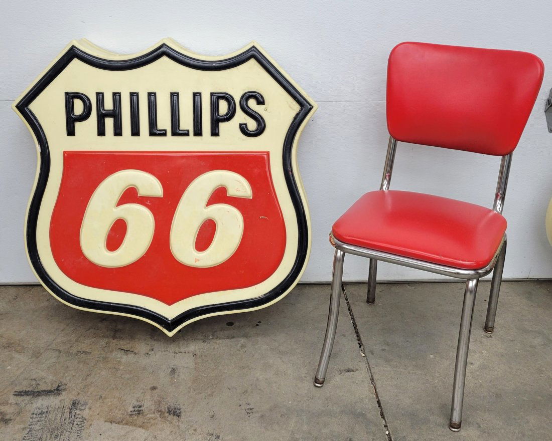 Phillips 66 light up service station sign (1 of 2)
