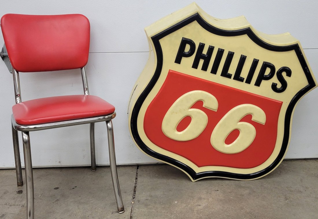 VINTAGE PHILLIPS 66 LIGHT-UP SIGN - Automobilia | Barrett