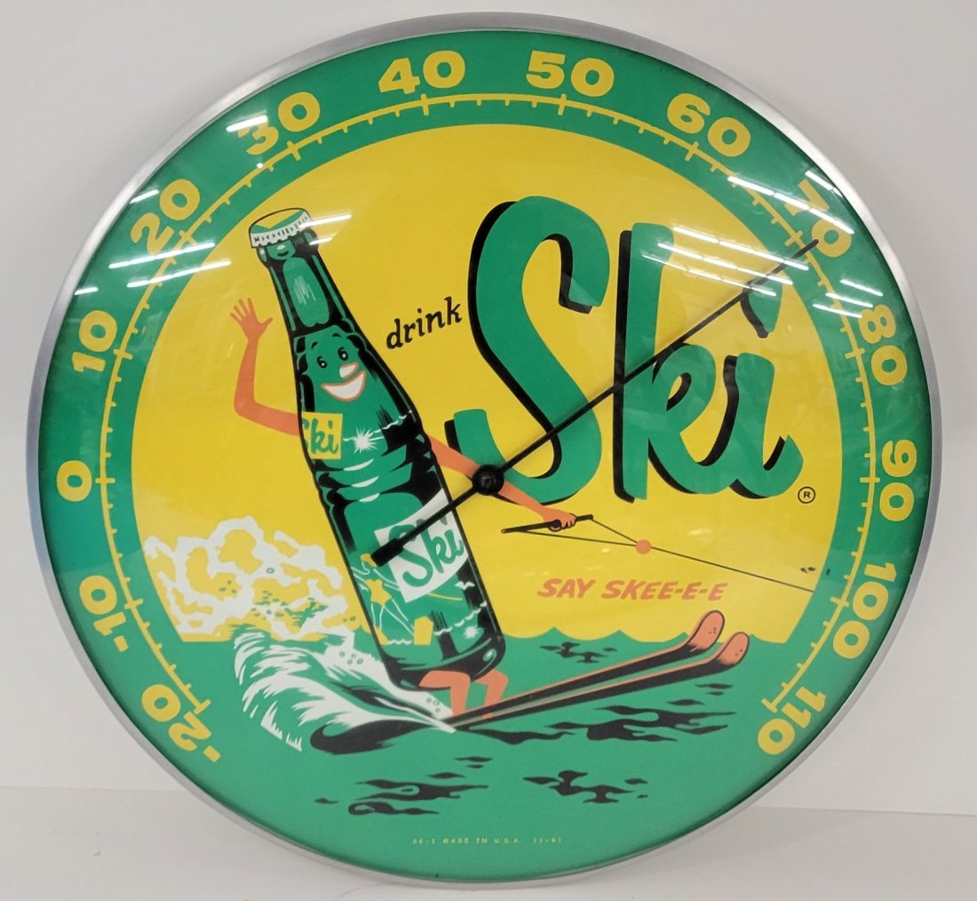 Drink Ski Round Thermometer (1 of 3)