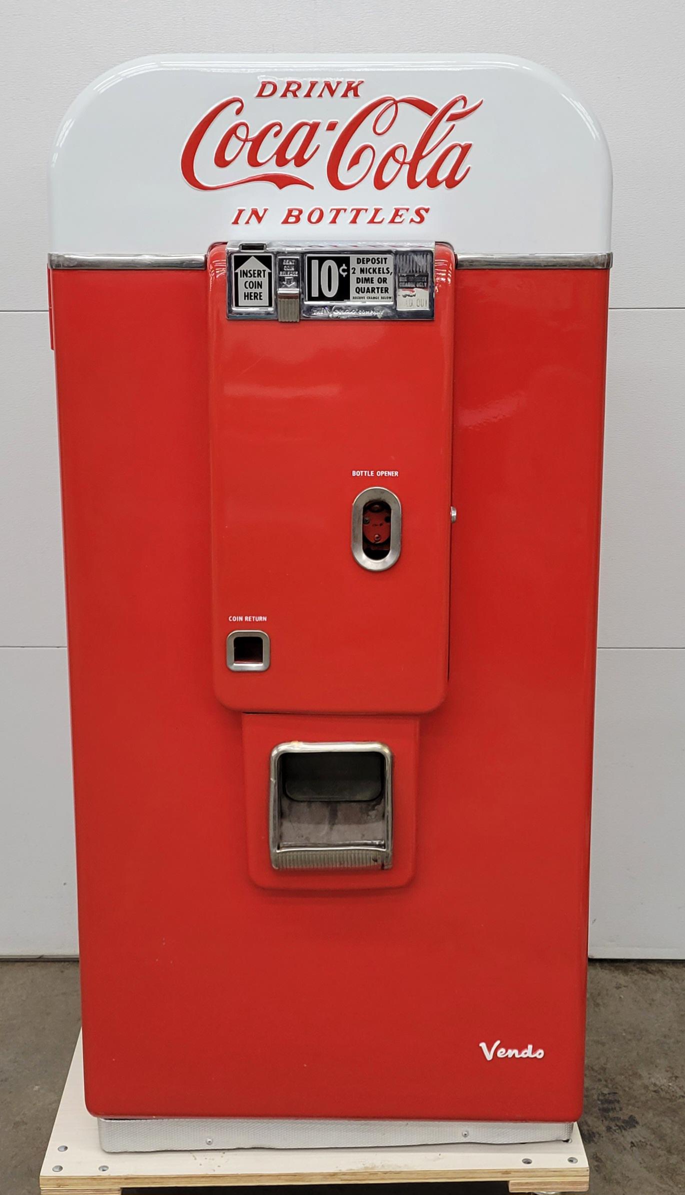 Drink Coca Cola In Bottles Vendo V80 Vending Machine (1 of 6)