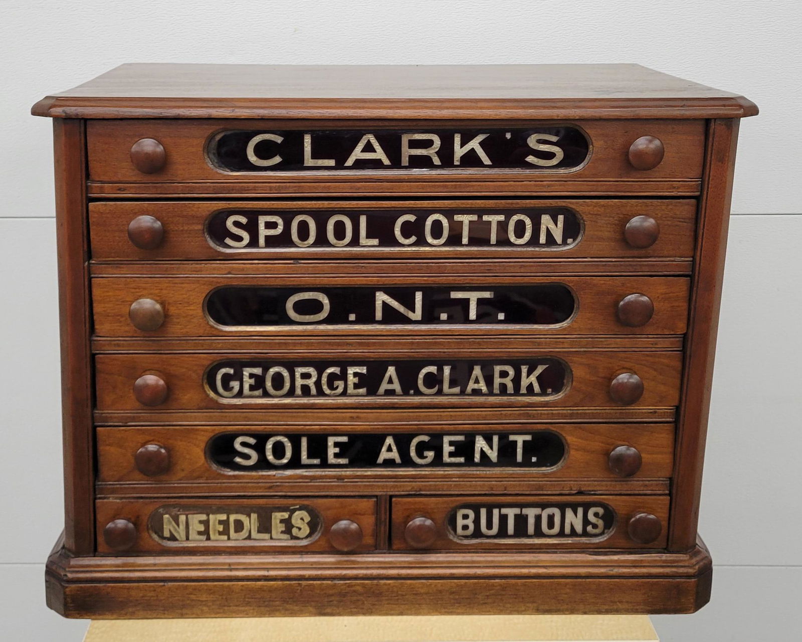 Clark's O.N.T. Spool Cabinet (1 of 4)