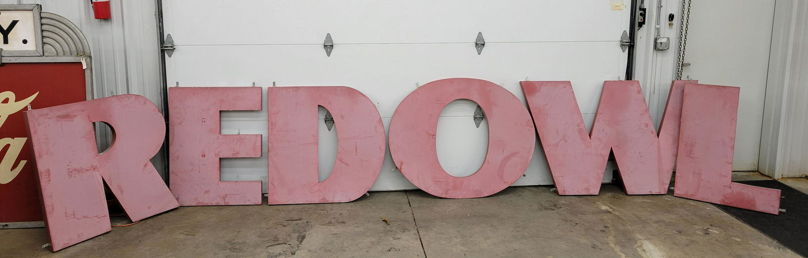 Red Owl Porcelain Sign Letters (1 of 2)