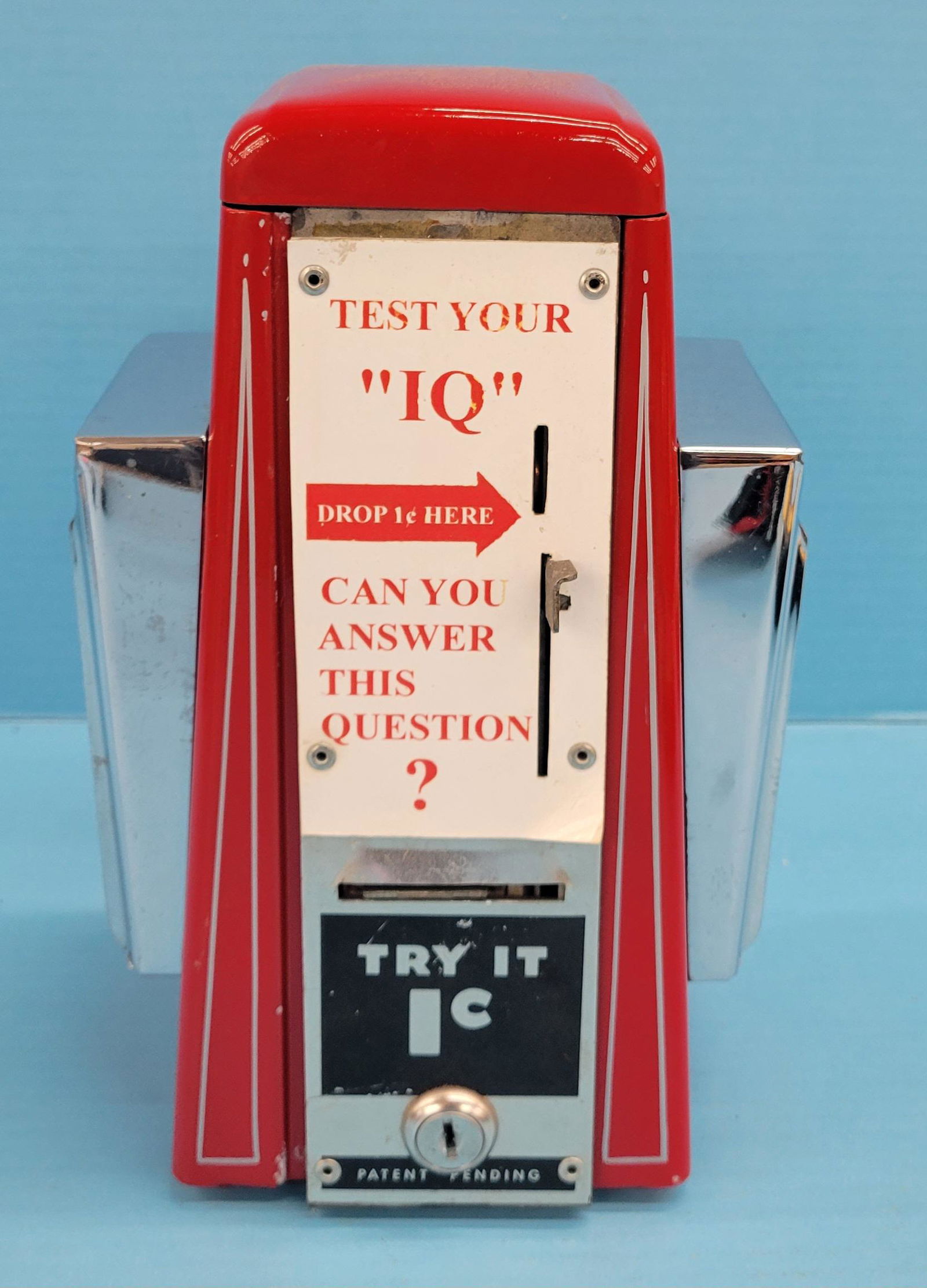 Diner / Soda Fountain Coin Operated Test Your IQ Napkin Dispenser (1 of 2)