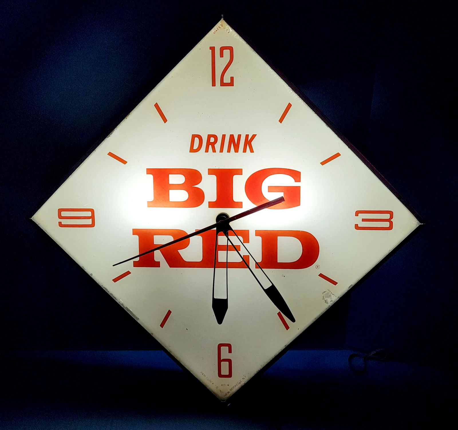 Big Red Electric Light Up Pam Clock (1 of 3)