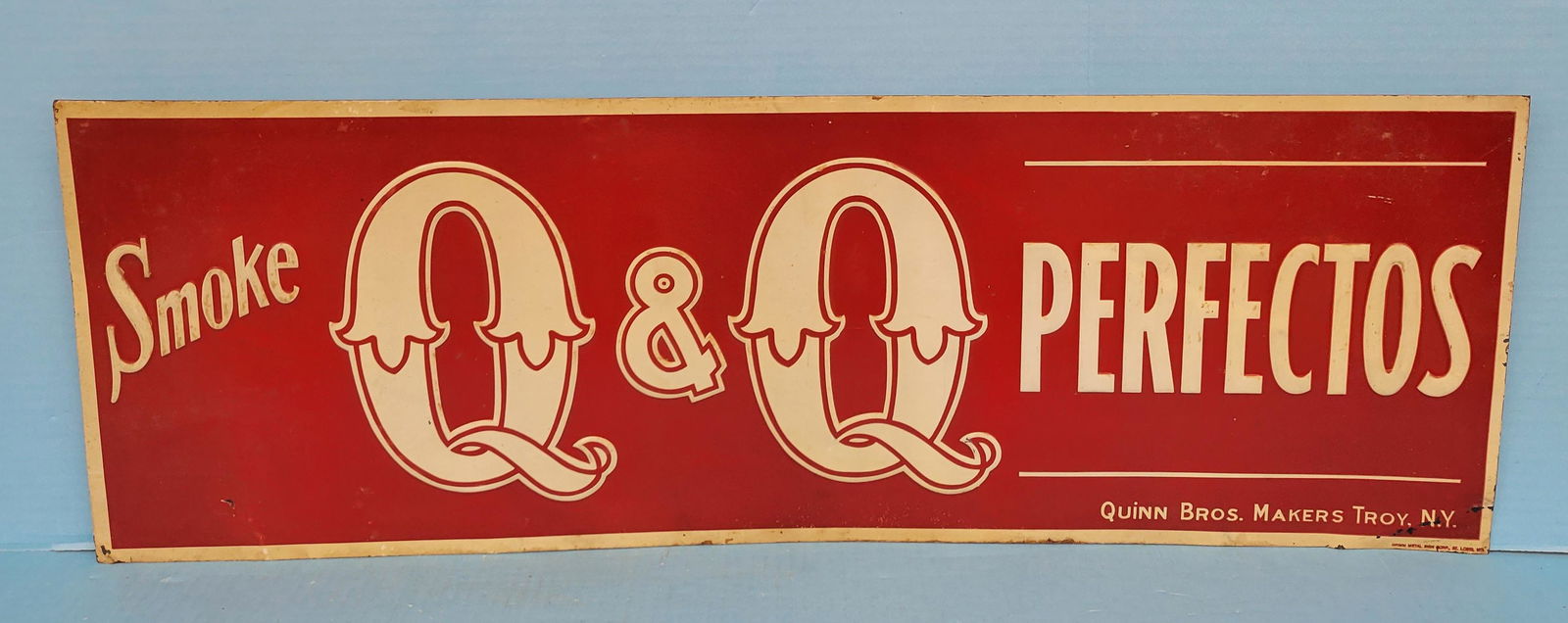 Smoke Q&Q Perfectos Embossed Single Sided Tin Sign (1 of 4)