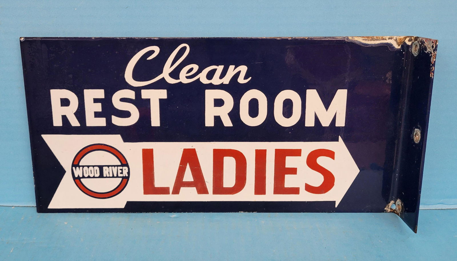 Wood River Ladies Clean Rest Room Service Station Porcelain Flange Sign (1 of 3)