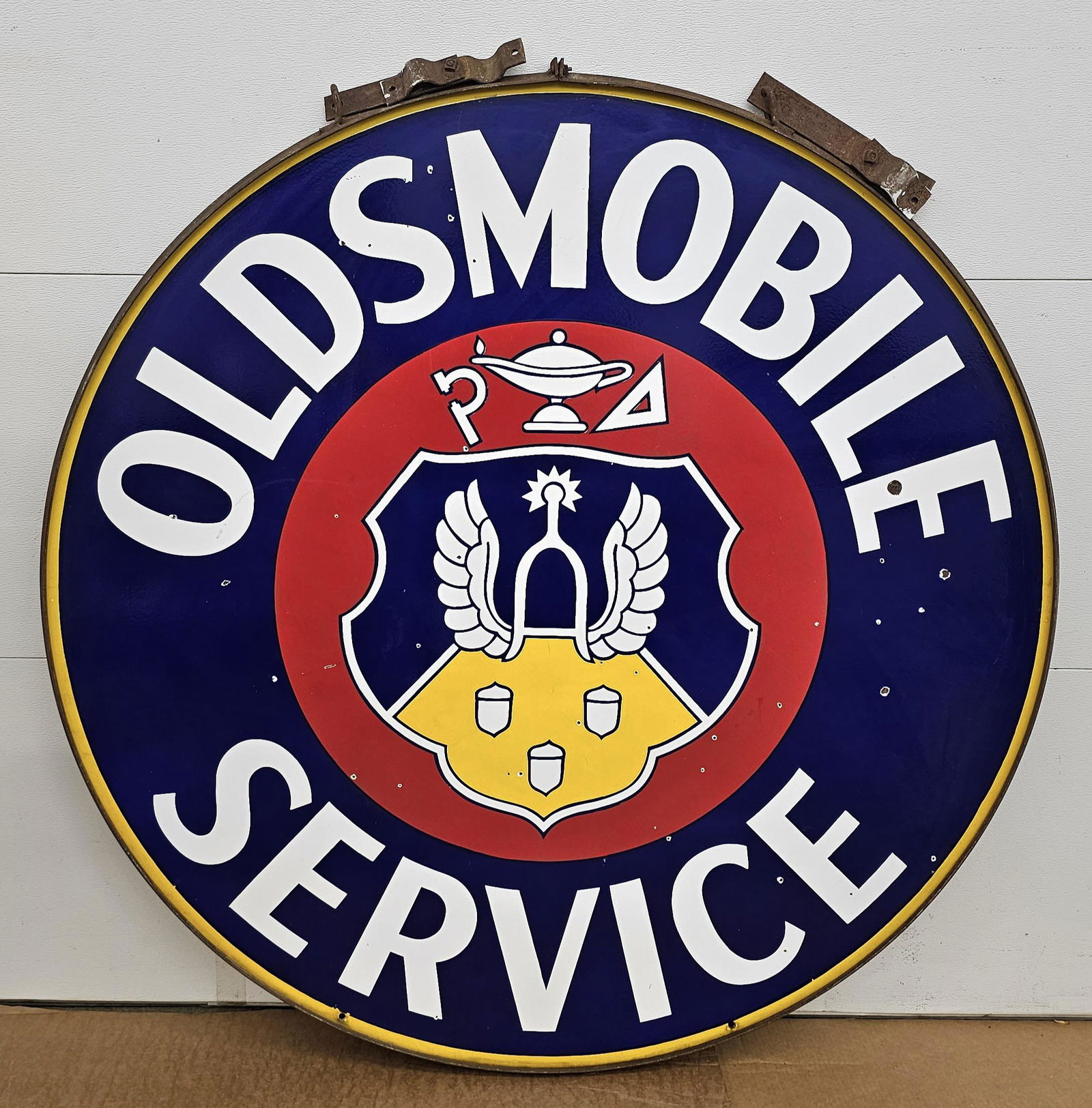 Oldsmobile Service DSP Sign in Ring (1 of 5)