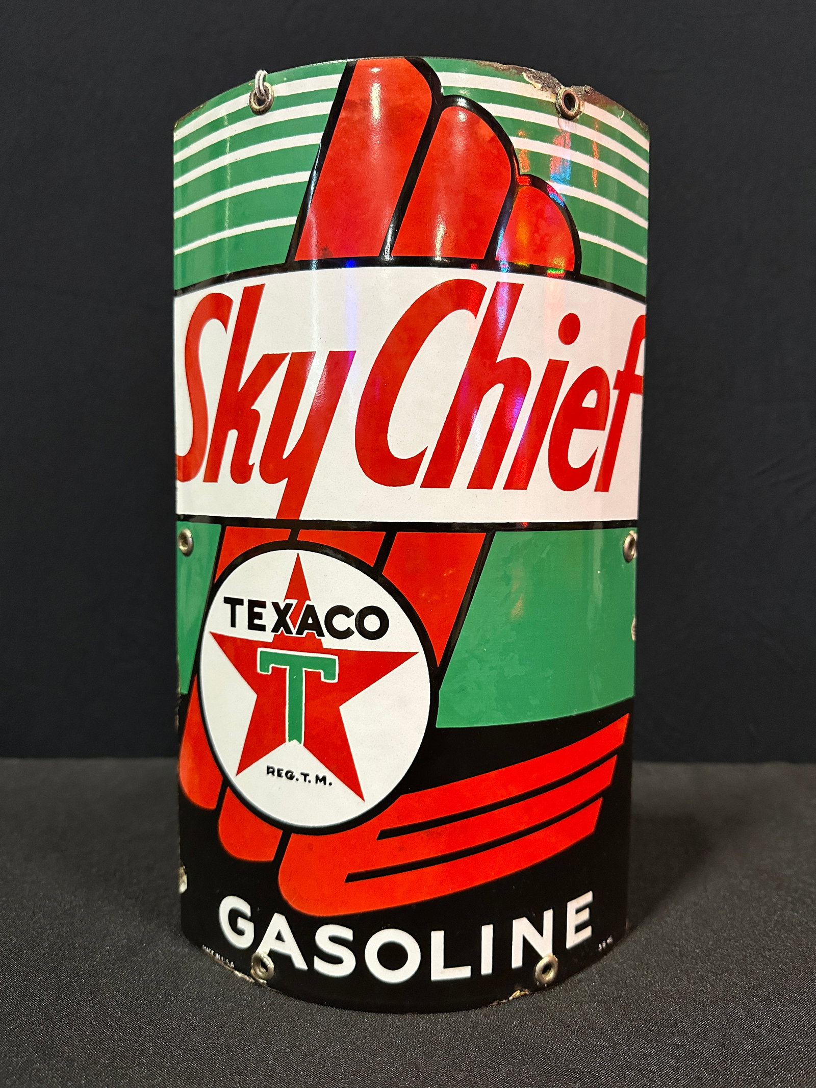 Texaco Sky Chief Gasoline porcelain curved sign: SSP (single sided porcelain) Texaco Sky chief gasoline curved sign. 12" H x 7" W.