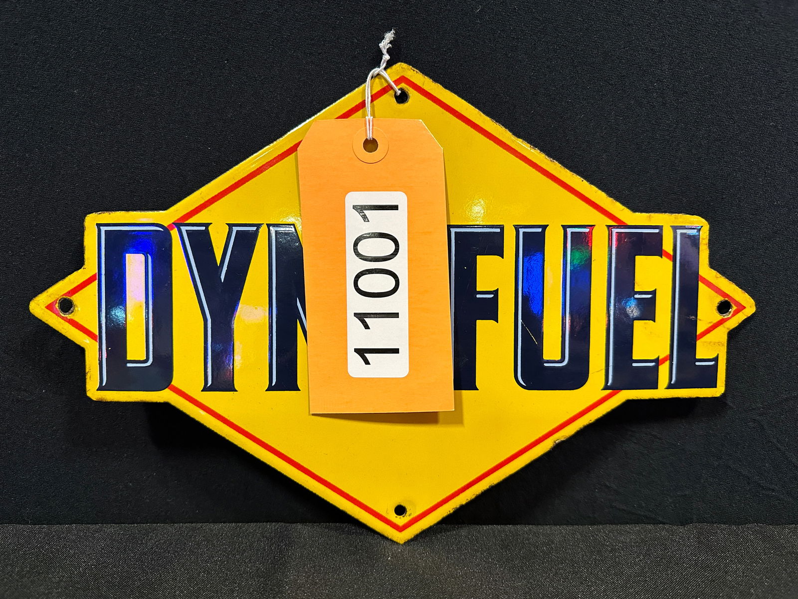 Dynafuel porcelain pump plate sign (1 of 2)
