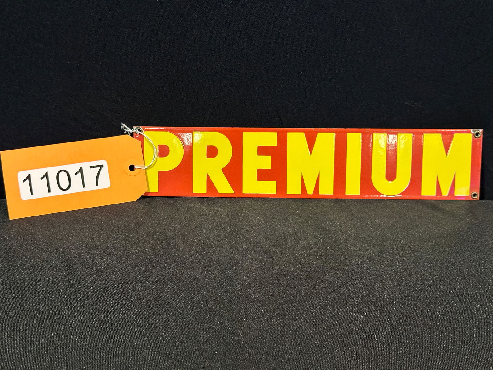 Deep Rock Premium porcelain pump plate sign (1 of 2)