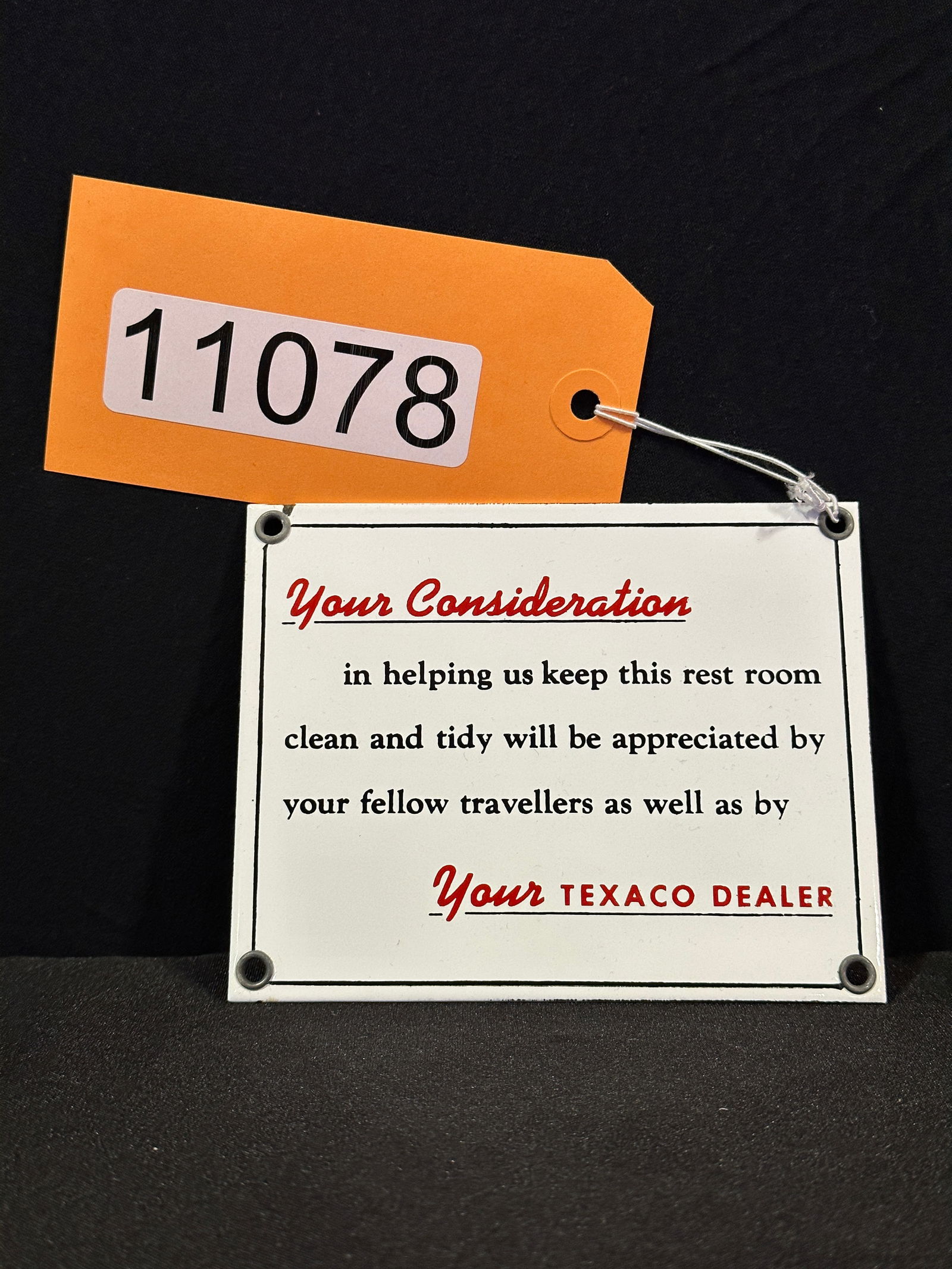 Texaco Dealer clean rest room porcelain sign (1 of 2)