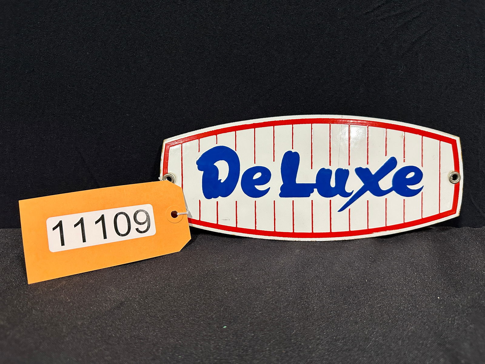 Champlin Deluxe porcelain pump plate sign (1 of 2)