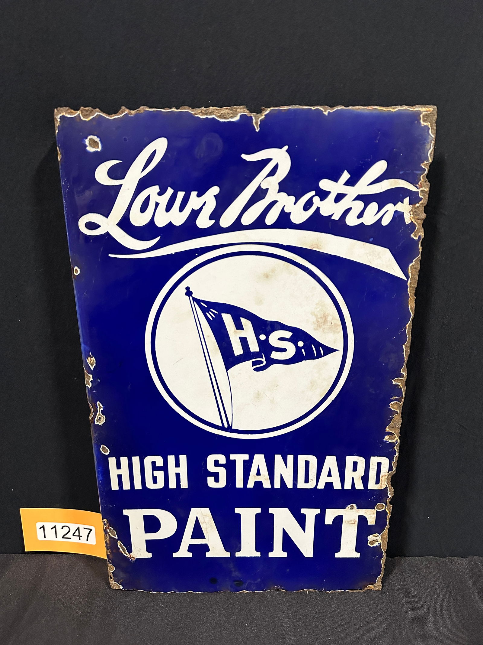Lowe brothers paint porcelain flange sign (1 of 2)