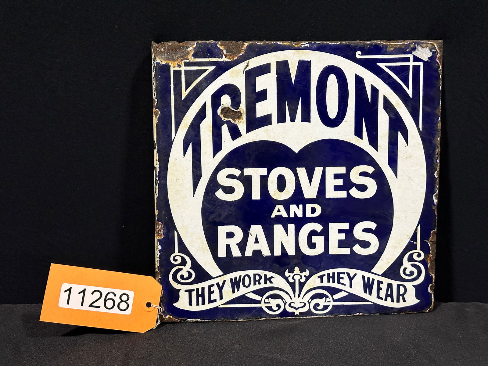 Tremont Stoves Range porcelain dealer flange sign (1 of 2)