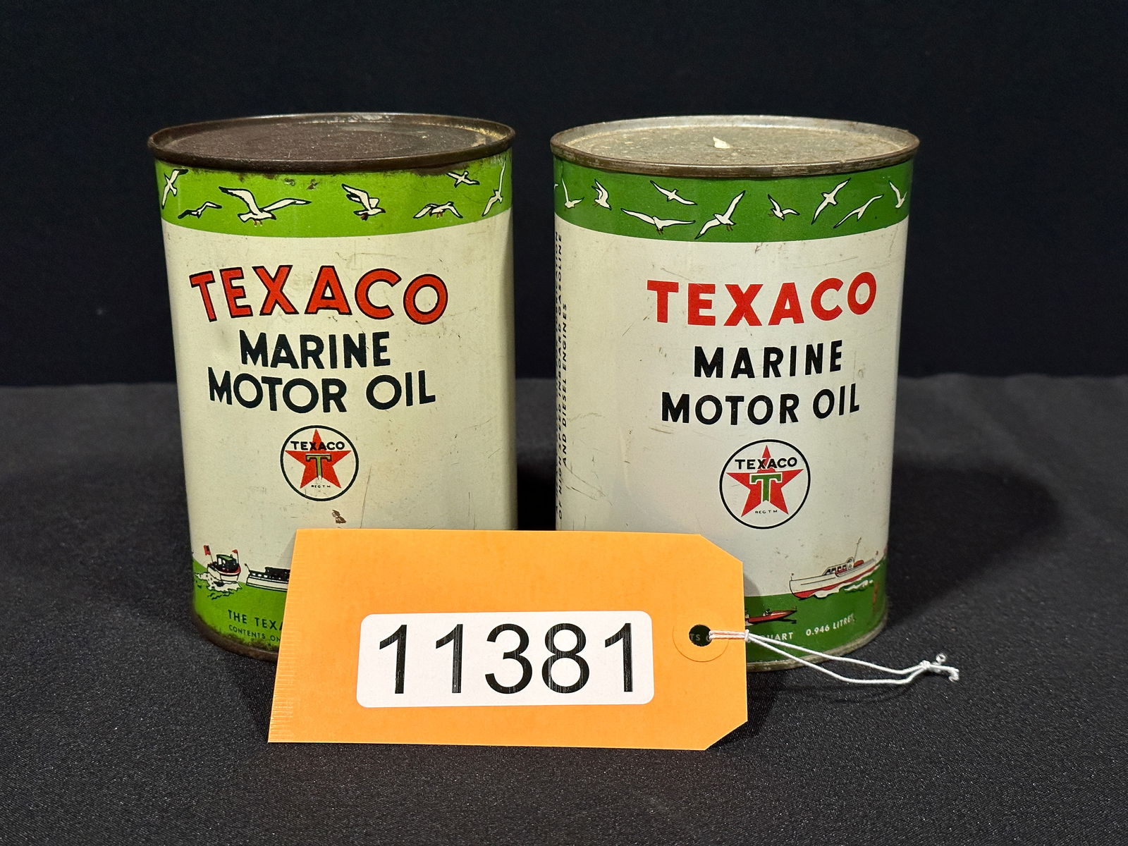 2 Texaco Marine Motor Oil can 1 full 1 empty (1 of 2)