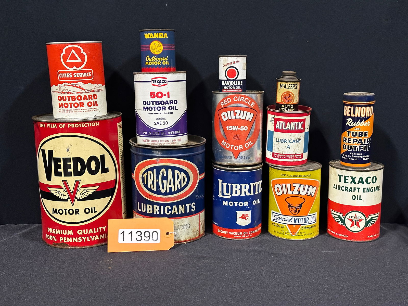 Veedol Oilzum Havoline Texaco motor oil can Wanda (1 of 1)