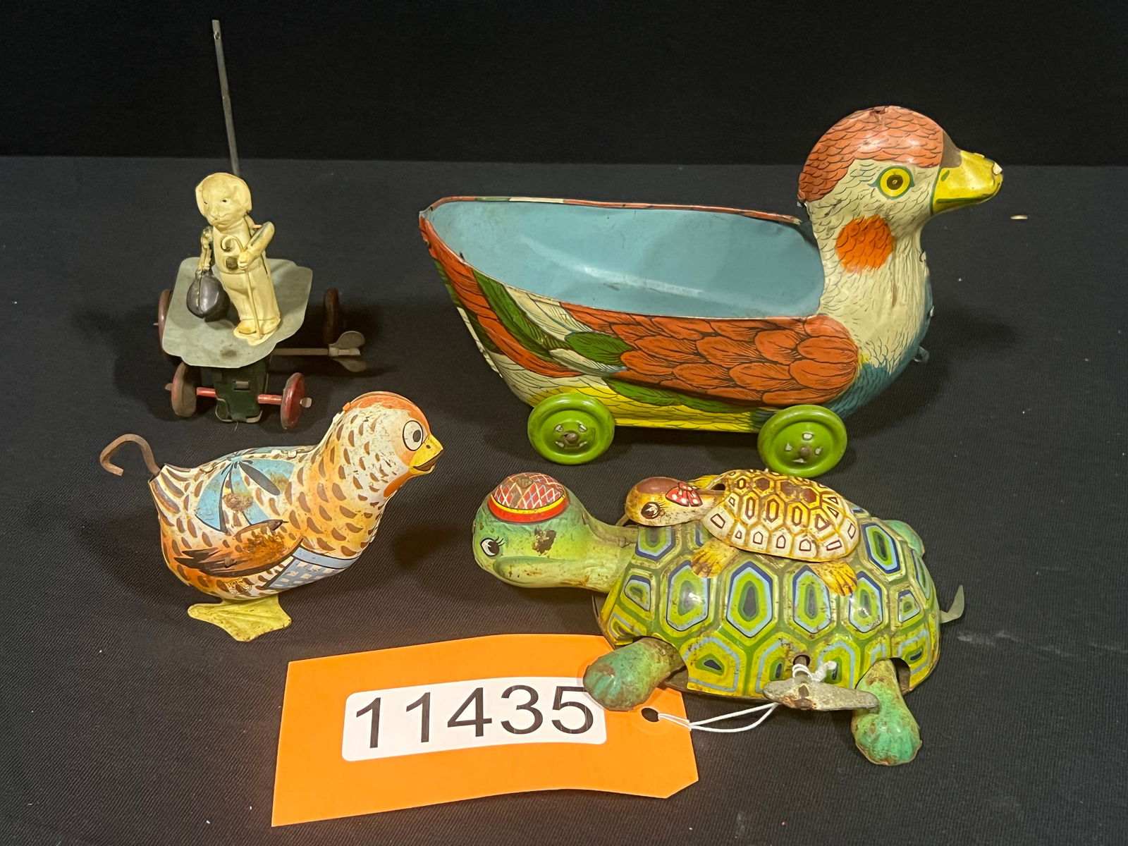 Mixed tin toy turtle duck chicken dog wind up Marx (1 of 3)