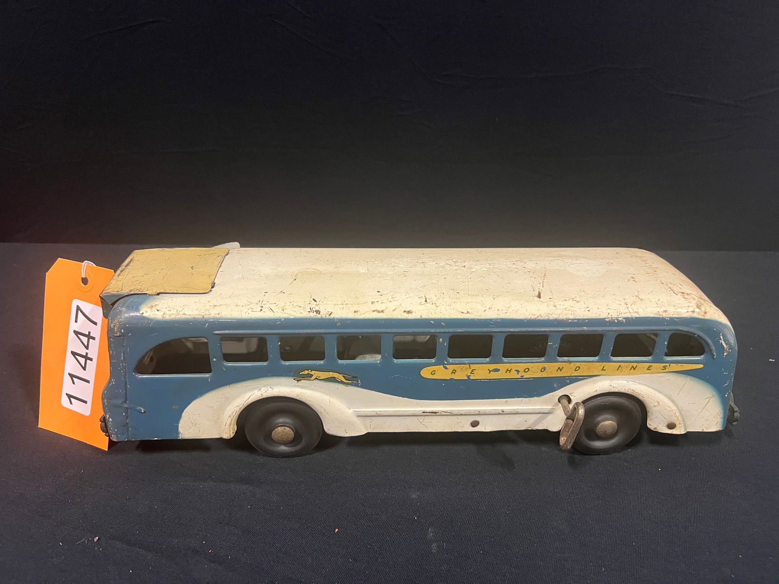 Buddy L Greyhound bus lines 1940s tin metal toy wind up (1 of 5)