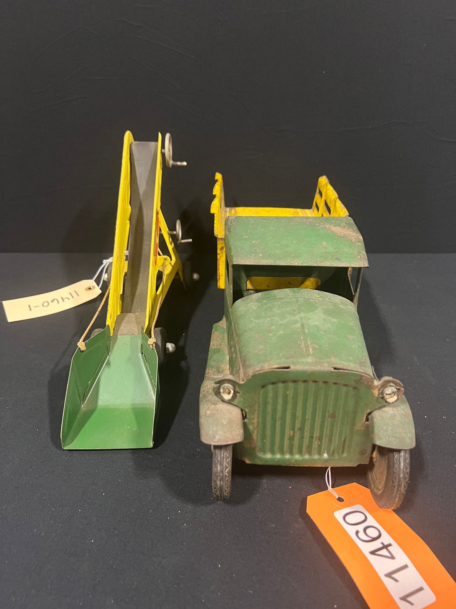 Buddy L city dray portable scoop n load metal tin truck (1 of 4)